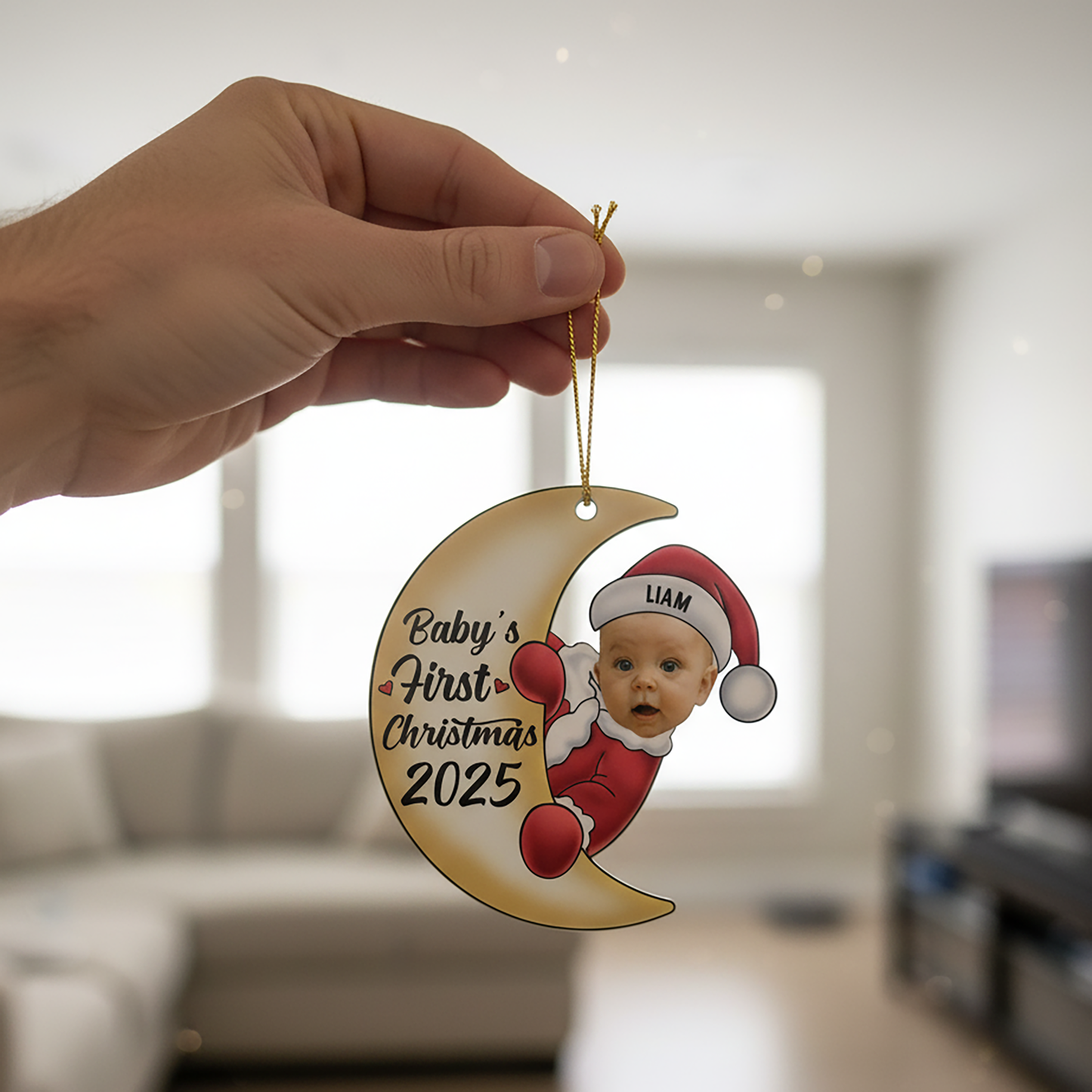 Personalisierte Weihnachtsdeko – Weihnachtsmann-Baby auf dem Mond