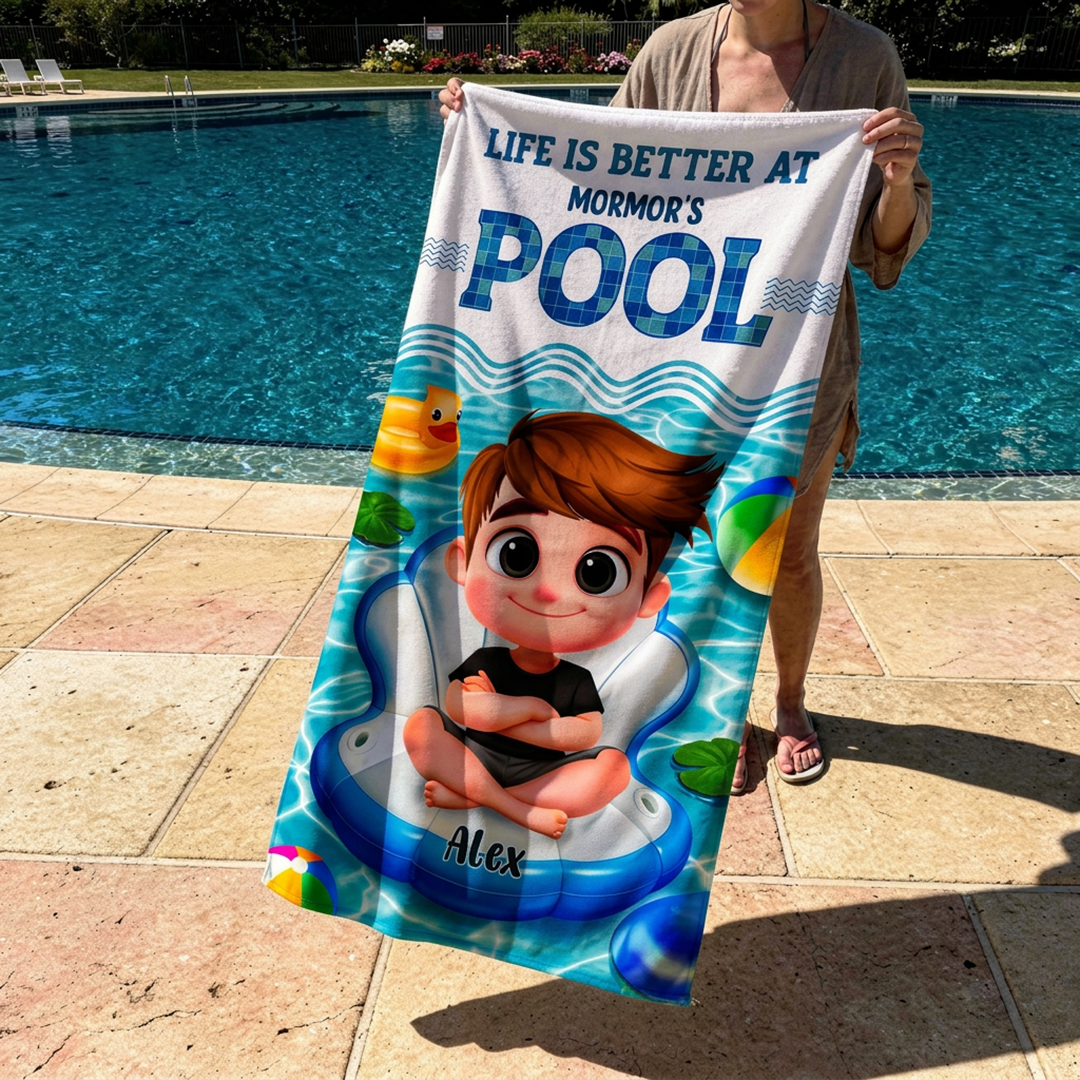 Personalisiertes Handtuch für Kinder – Besser am Pool von Oma