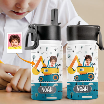 Personalisierte Flasche für Kinder mit Strohhalmdeckel (350 ml) – Fahrzeuge (Foto)